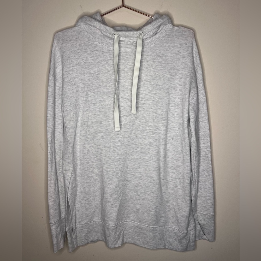 Excellent used condition Athleta pullover hoodie with thumb holes - size S